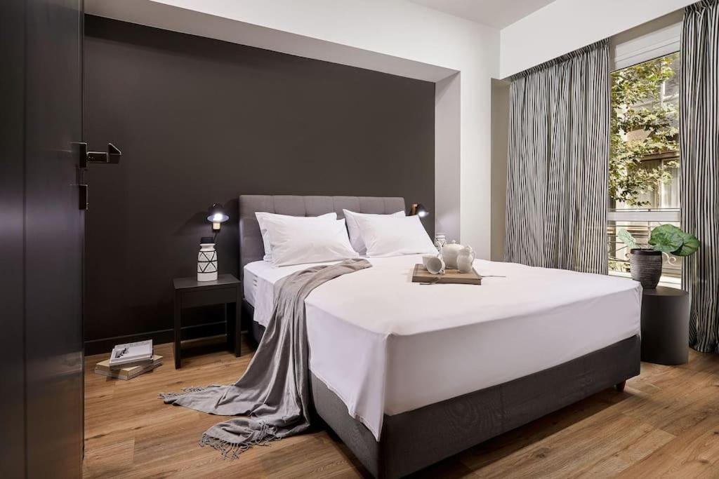 Viola Comfort Suite Atenas Exterior foto