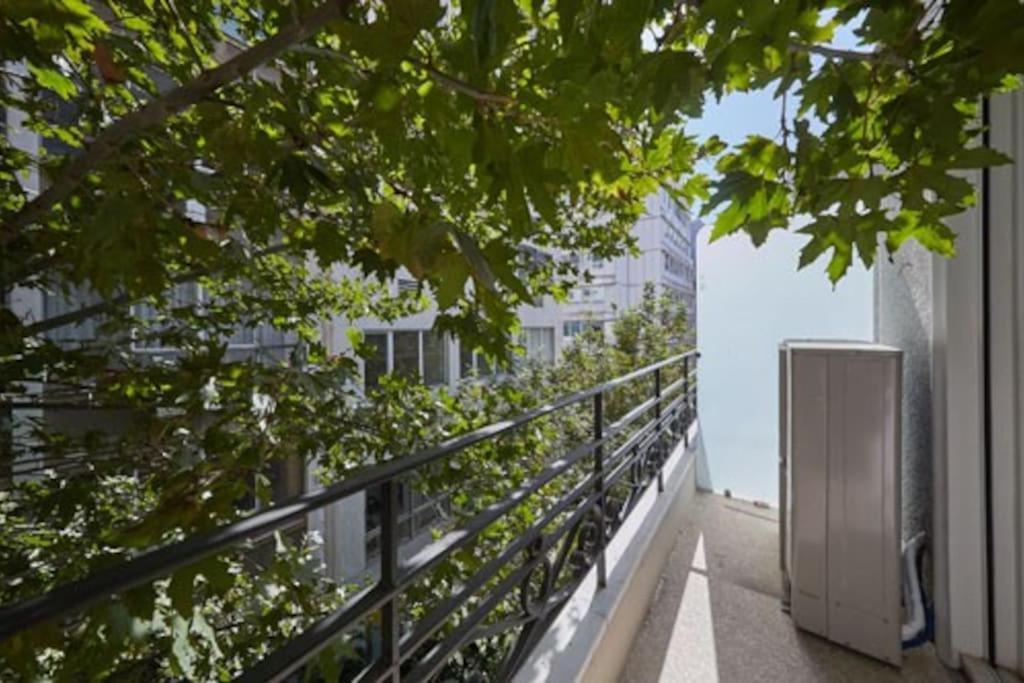 Viola Comfort Suite Atenas Exterior foto